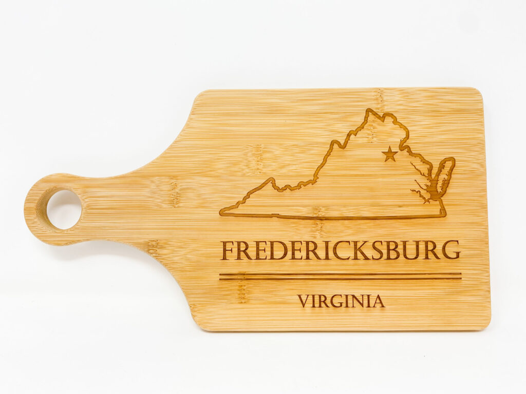 Fredericksburg Cutting Board with Handle