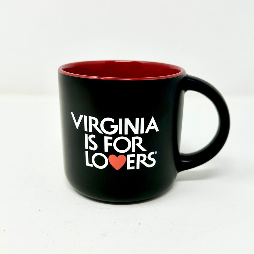 Virginia is for Lovers Mug Black/Red